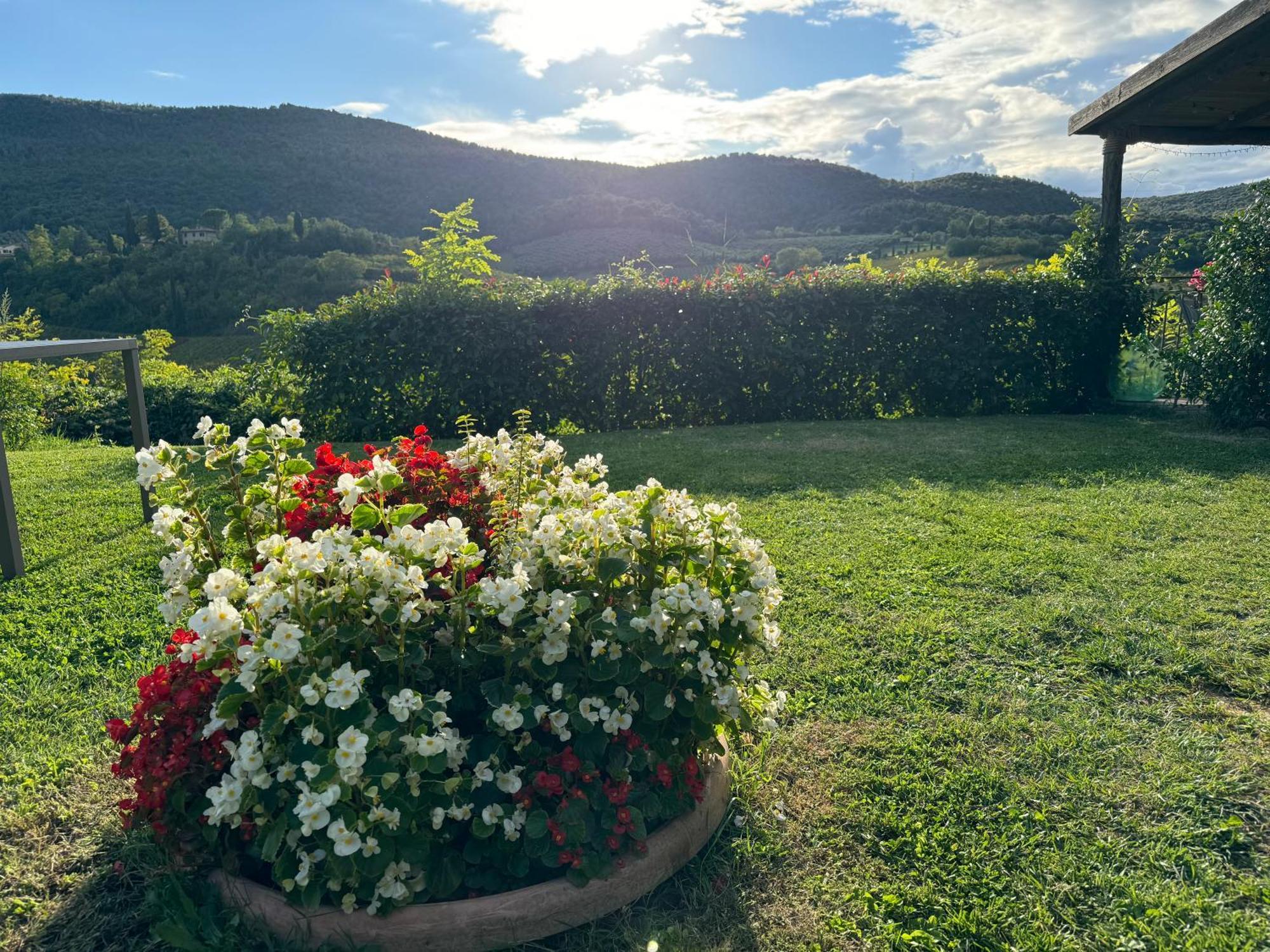 Villa Del Sole San Gimignano Bagian luar foto