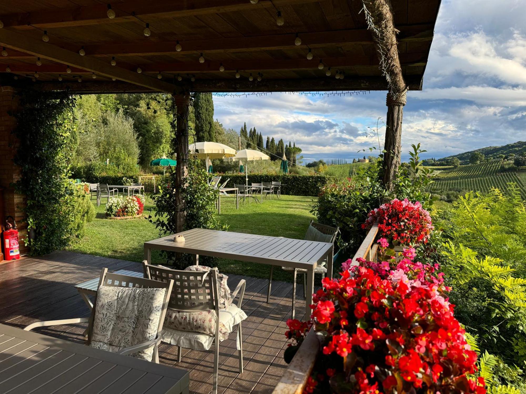 Villa Del Sole San Gimignano Bagian luar foto