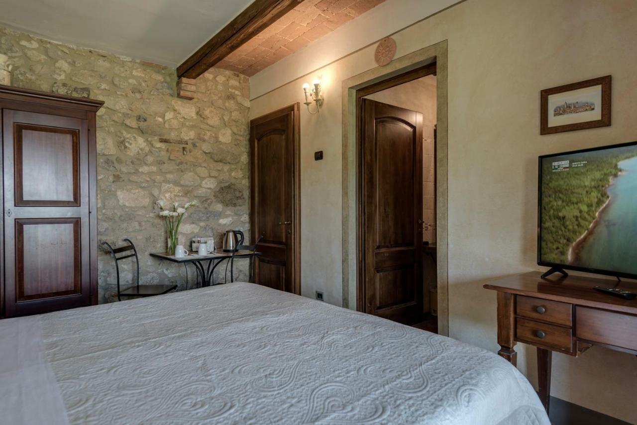 Villa Del Sole San Gimignano Bagian luar foto