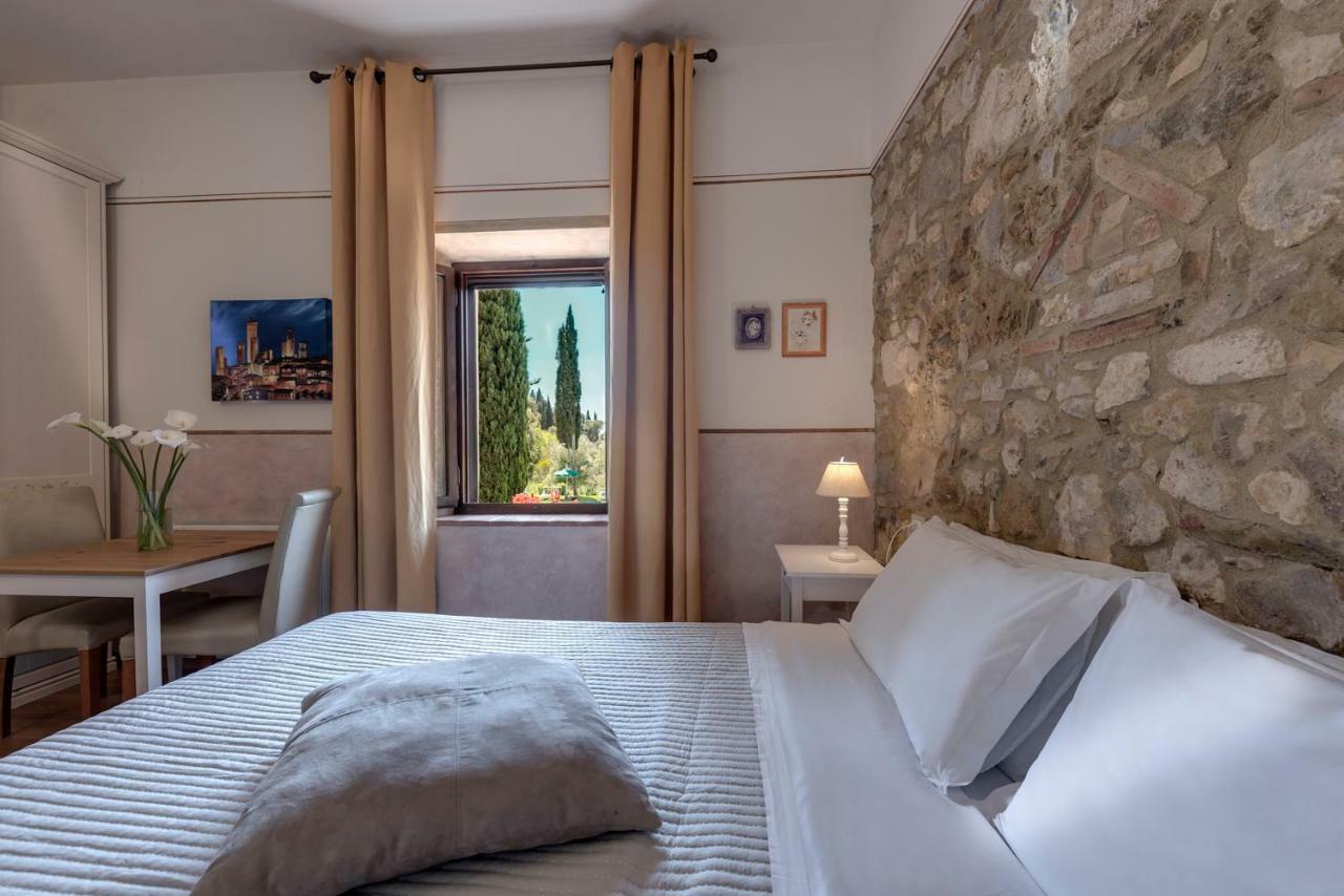 Villa Del Sole San Gimignano Bagian luar foto
