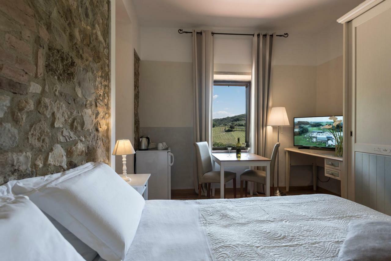 Villa Del Sole San Gimignano Bagian luar foto